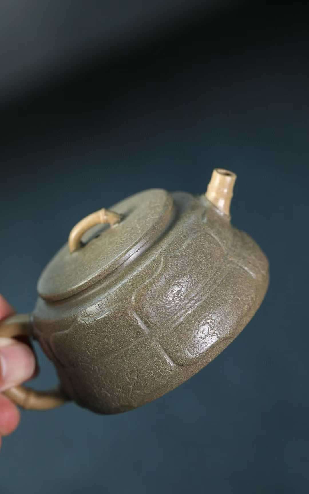 宜興紫砂壷(中国茶器)『覚帰蓮台』
