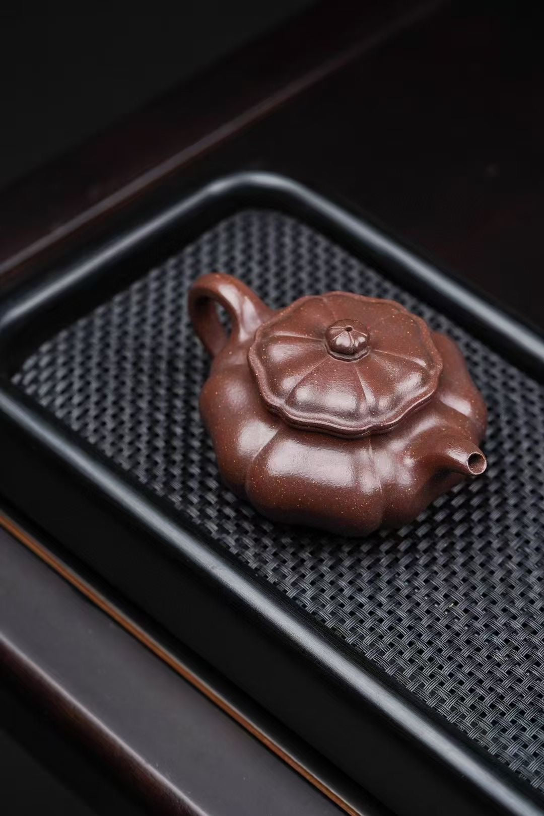 宜興紫砂壷（中国茶器）『紫玉金砂』