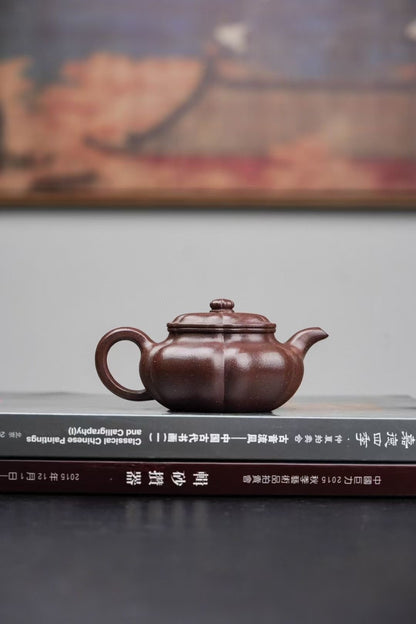 宜興紫砂壷（中国茶器）『紫玉金砂』